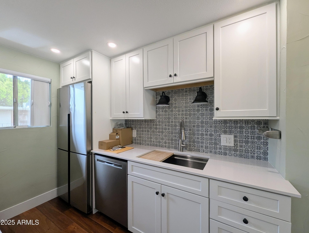 6125 E Indian School Road - Photo 6