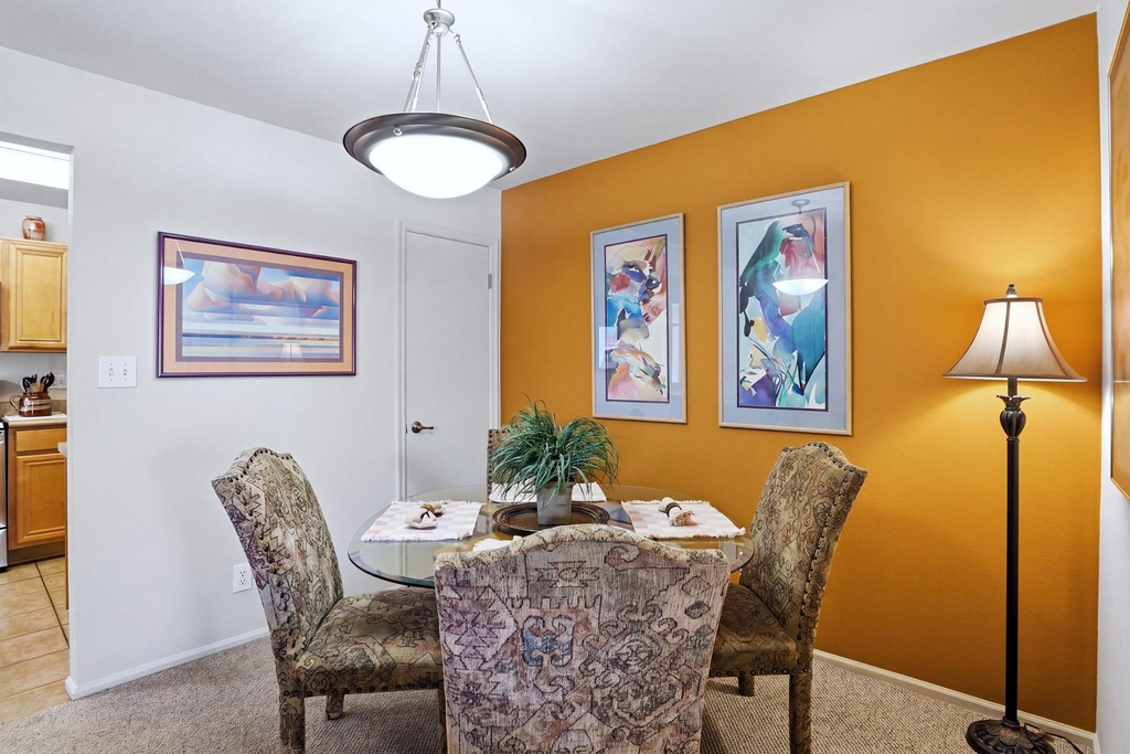 10115 E Mountain View Road - Photo 3