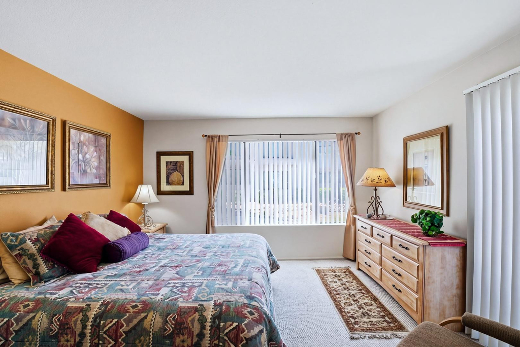 10115 E Mountain View Road - Photo 7