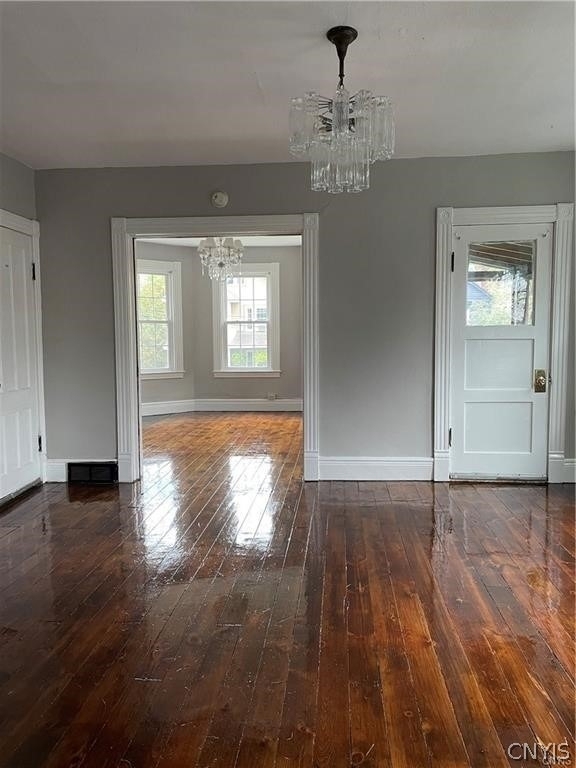 347 Douglas Street - Photo 8