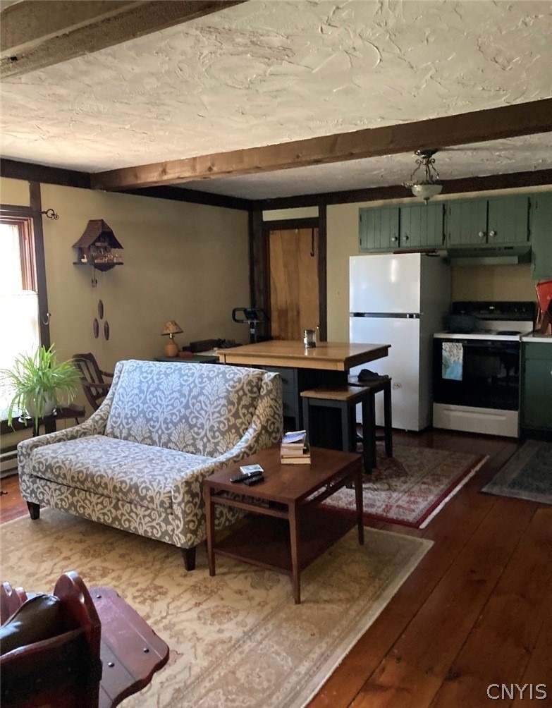 19 Chestnut Street - Photo 1