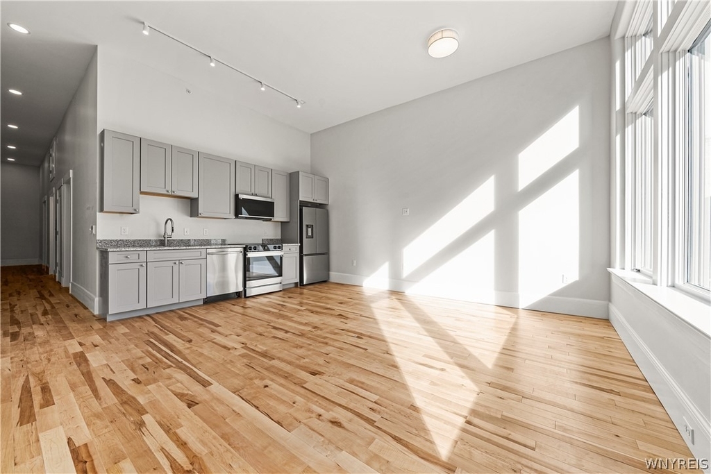 130 Pearl Street Apt 304 - Photo 13