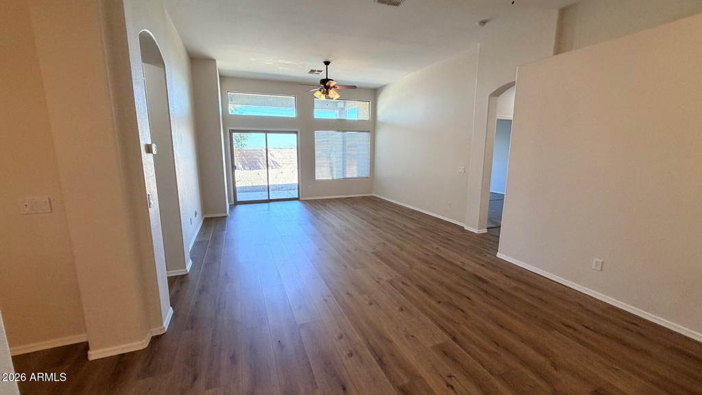 22156 N Sunset Drive - Photo 4