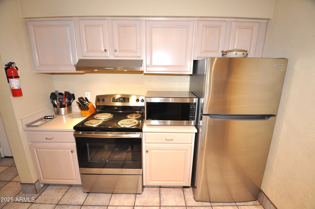 3313 N 68th Street - Photo 2