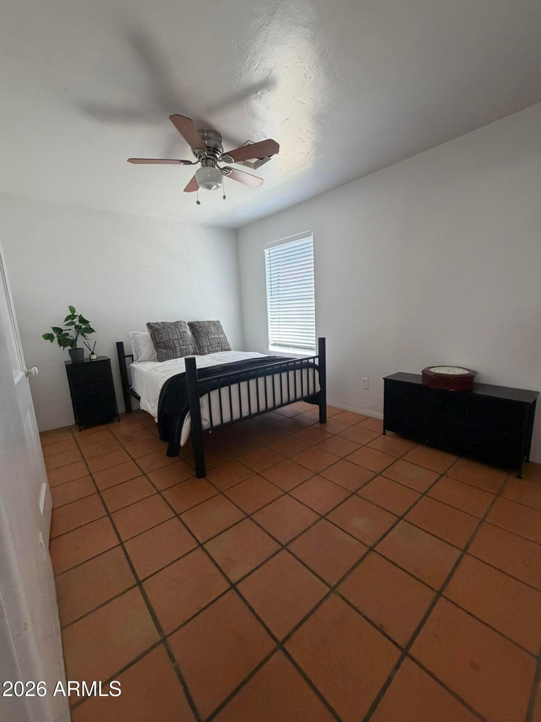 712 W Taylor Street - Photo 5