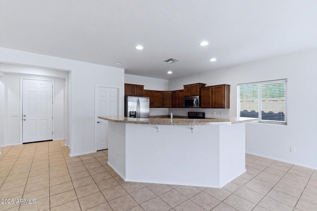 10733 W Lariat Lane - Photo 3