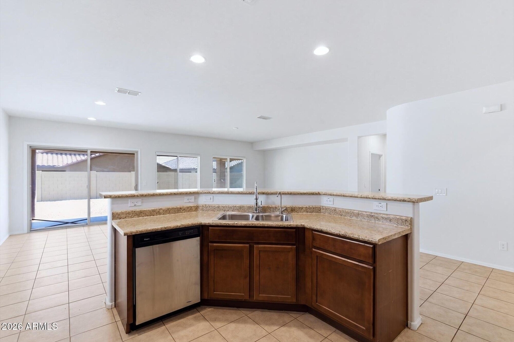 10733 W Lariat Lane - Photo 10