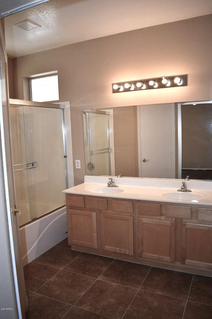 10316 N 94th Lane - Photo 5