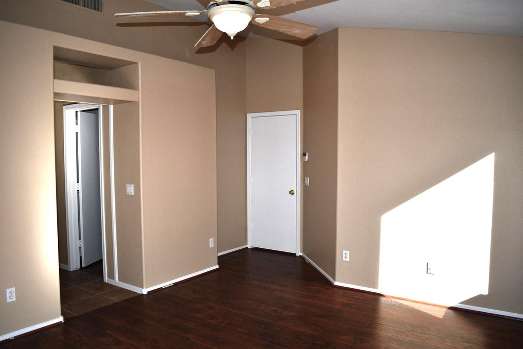 10316 N 94th Lane - Photo 6