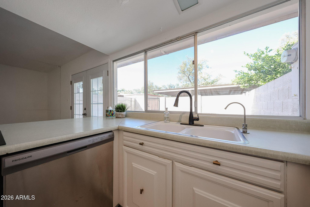 4028 N Granite Reef Road - Photo 16
