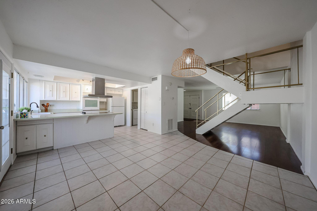 4028 N Granite Reef Road - Photo 10