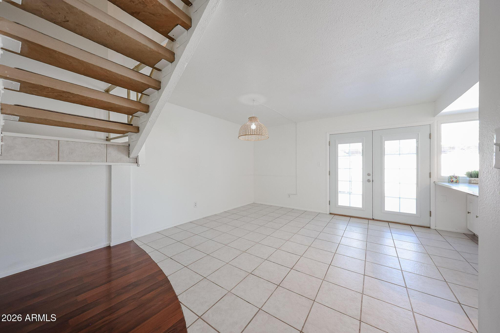 4028 N Granite Reef Road - Photo 7
