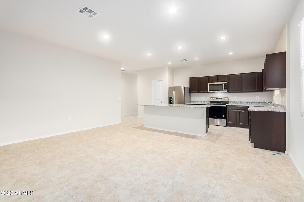 1810 W Pinkley Avenue - Photo 9