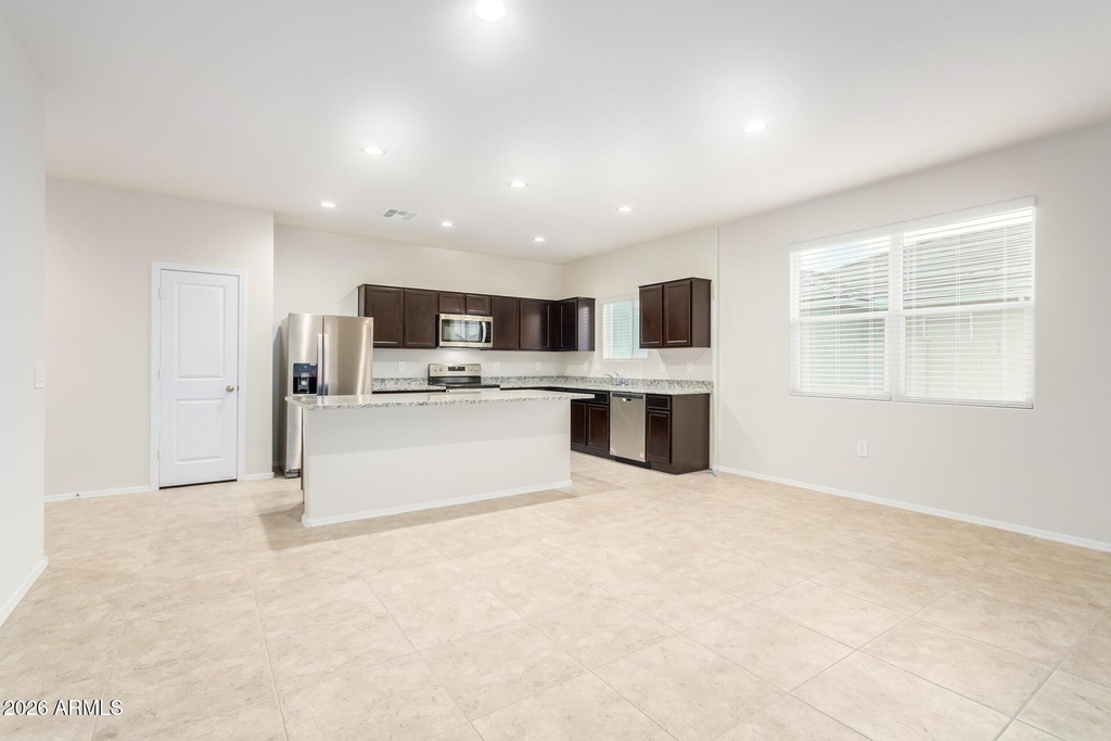 1810 W Pinkley Avenue - Photo 8