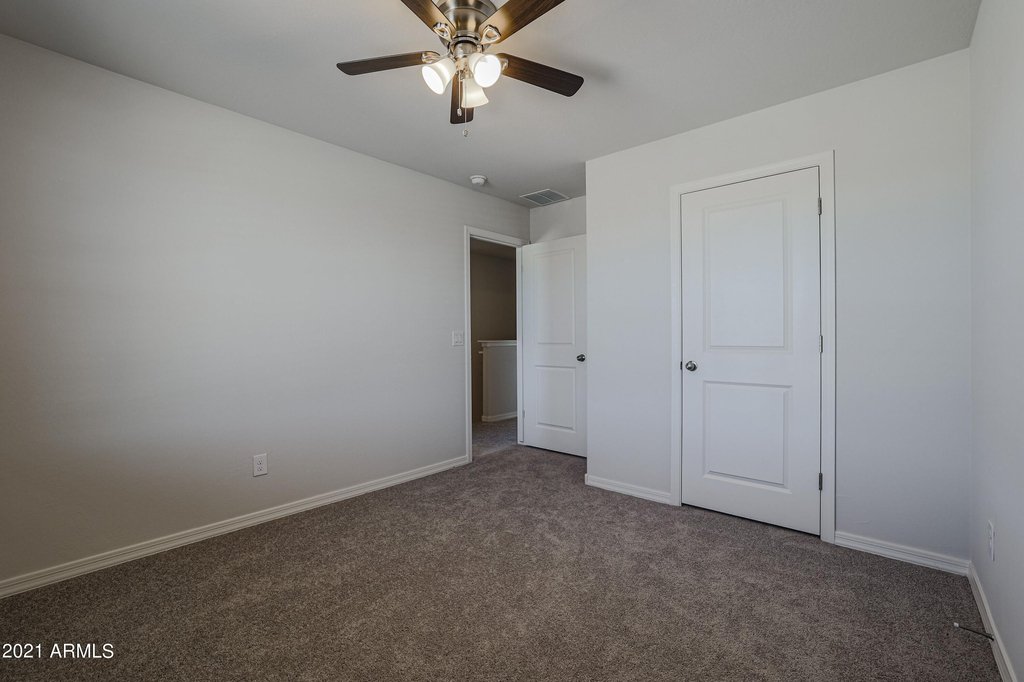 110 E Impala Place - Photo 18