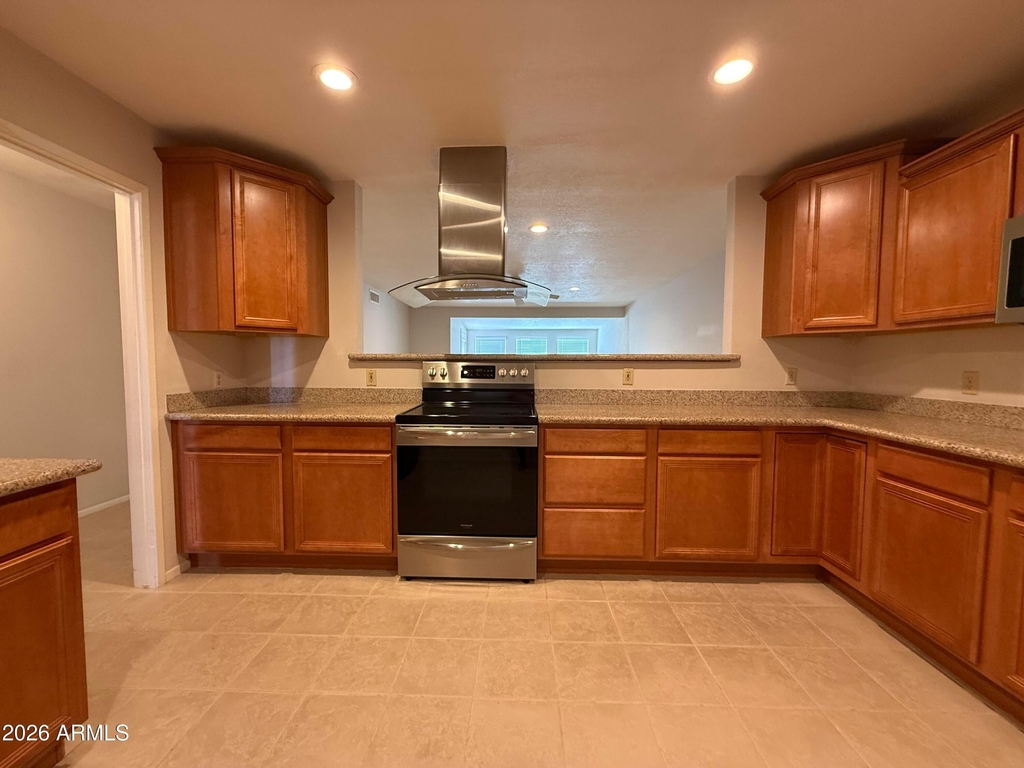 4849 E Lake Point Circle - Photo 6