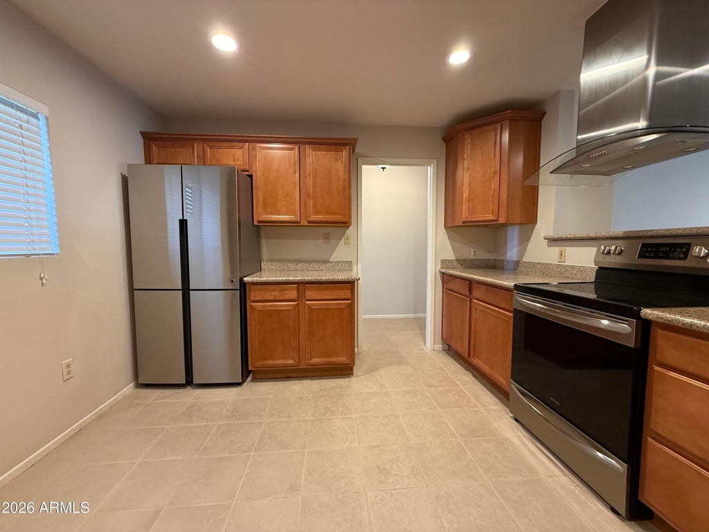 4849 E Lake Point Circle - Photo 5
