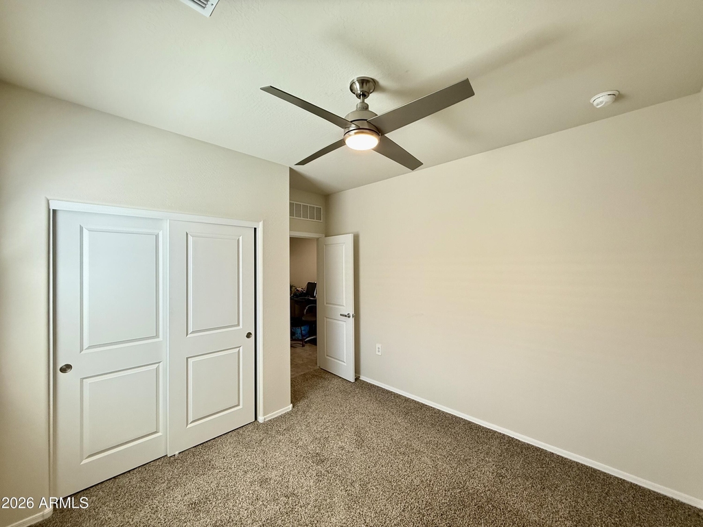 2207 S 46th Street - Photo 4