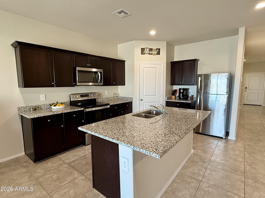 2207 S 46th Street - Photo 9