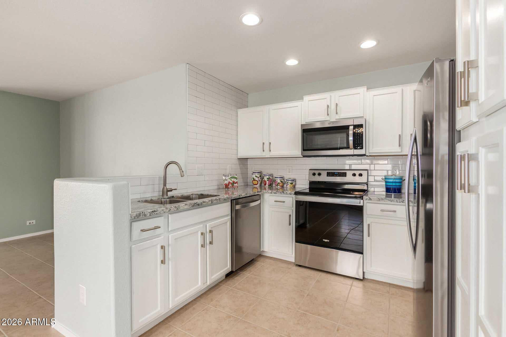 17618 W Calavar Road - Photo 10