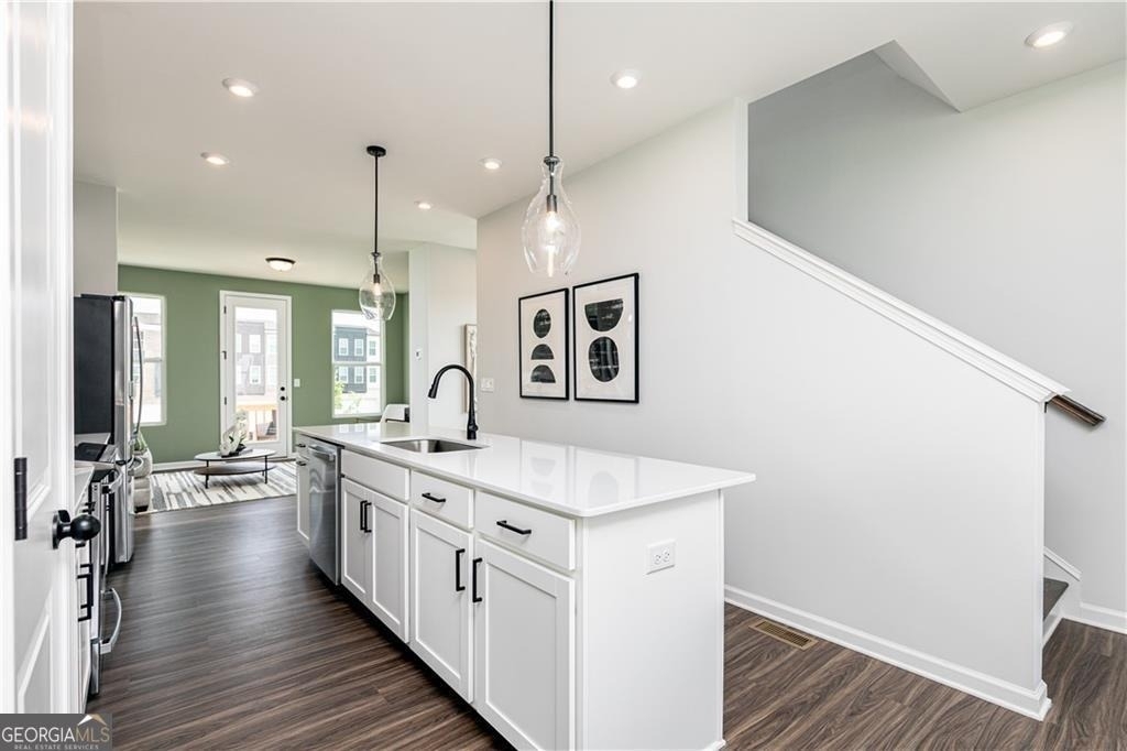 1422 Creekside Circle Nw - Photo 3