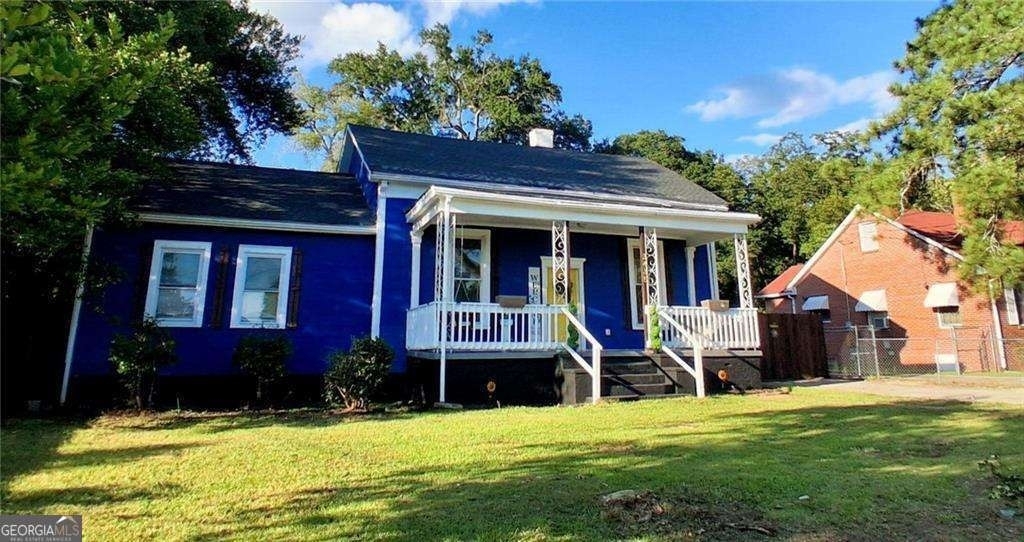 3435 Hillcrest Road - Photo 0