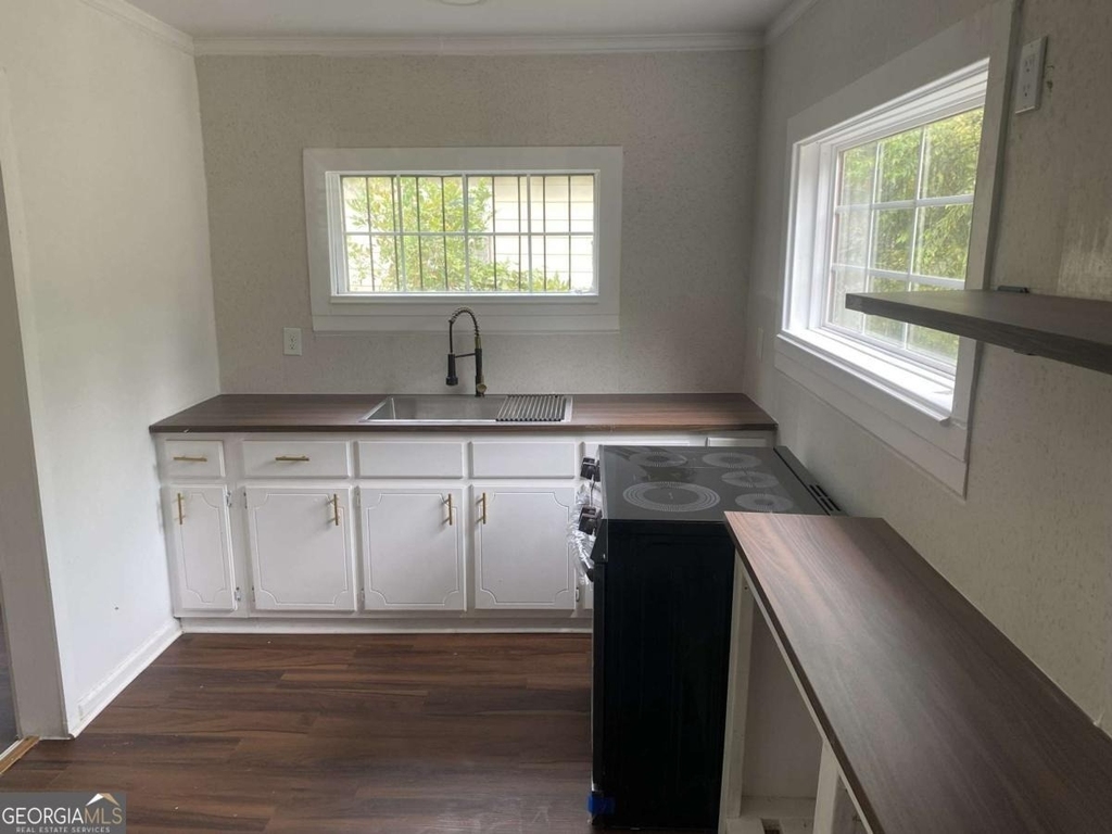 348 Hortman Avenue - Photo 7