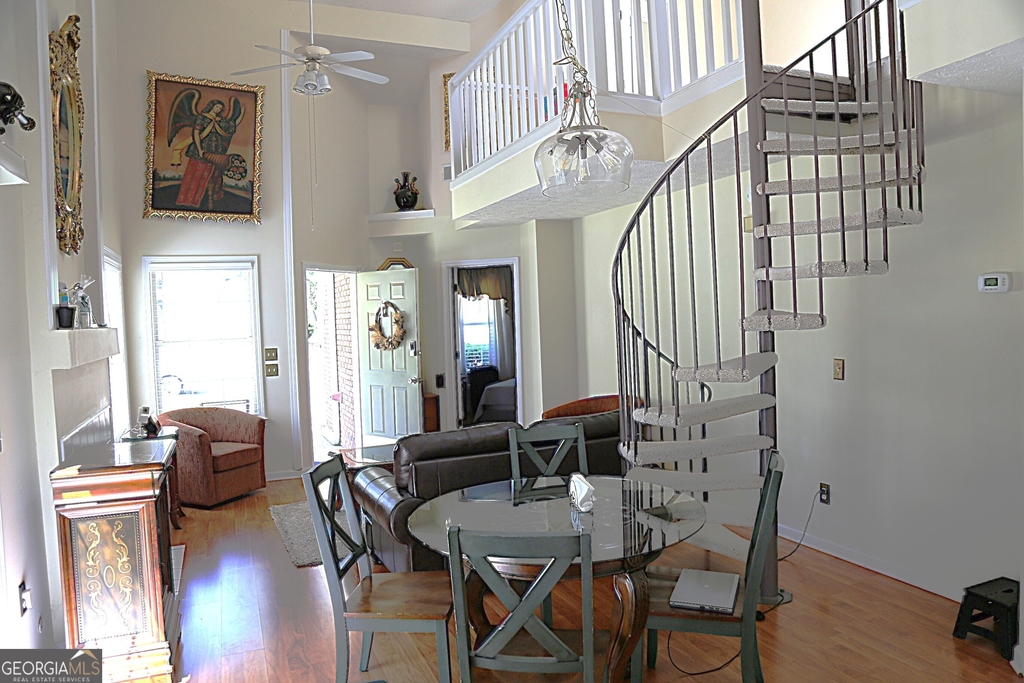 685 Crossbridge Alley - Photo 8