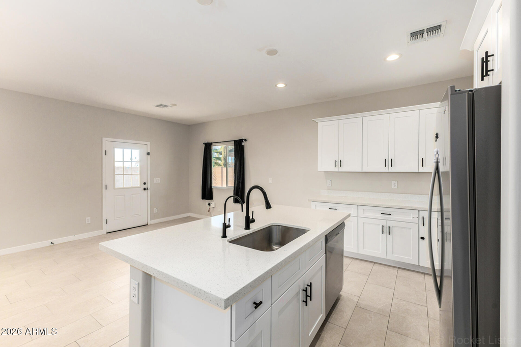 10019 W Monaco Boulevard - Photo 8