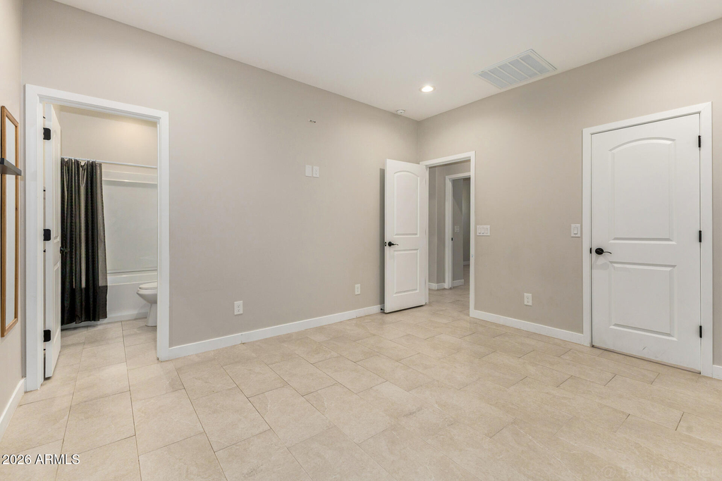 10019 W Monaco Boulevard - Photo 11