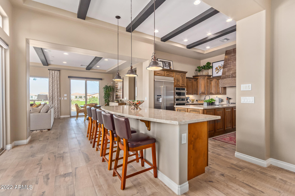 628 E Peach Tree Street - Photo 8