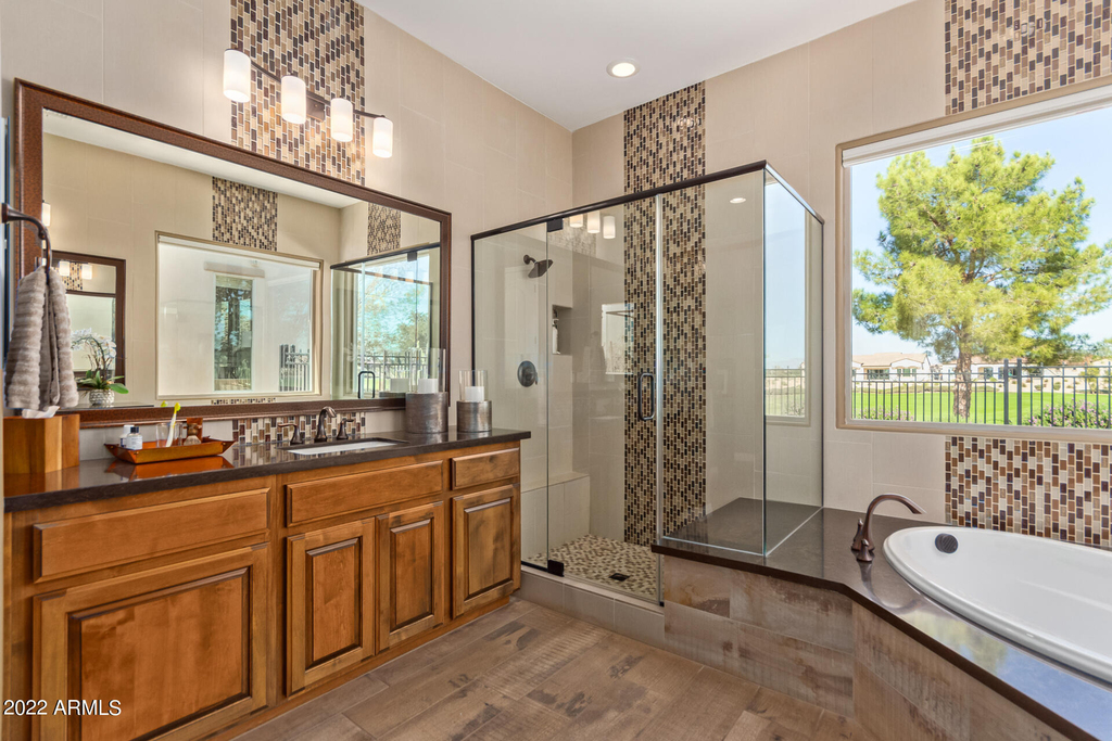 628 E Peach Tree Street - Photo 19