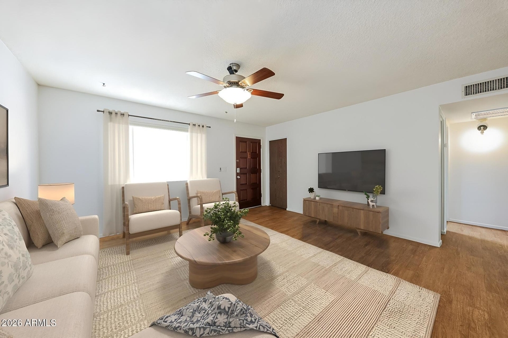 18422 N 30th Lane - Photo 2