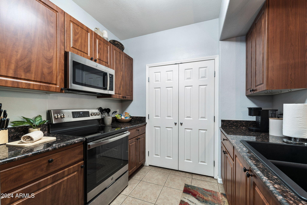 10136 E Southern Avenue - Photo 6