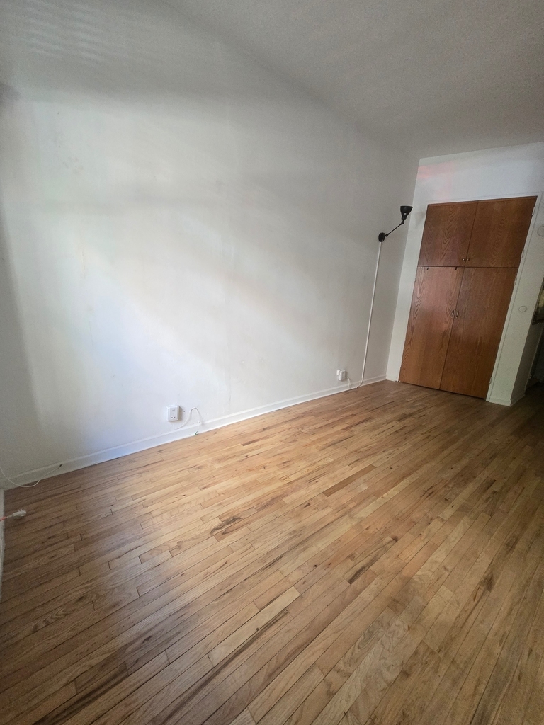 414 East 88th Street - Photo 2