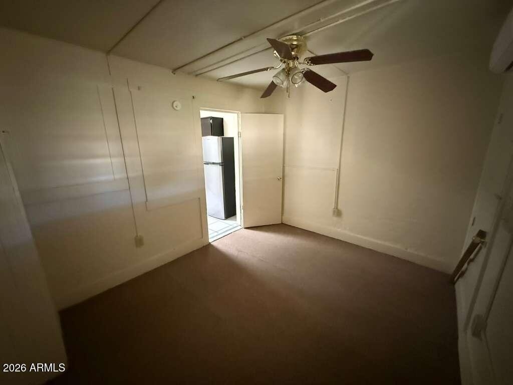 830 E 9th Street - Photo 15