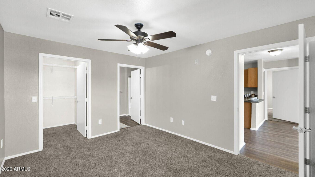 5611 S 32nd Street - Photo 8