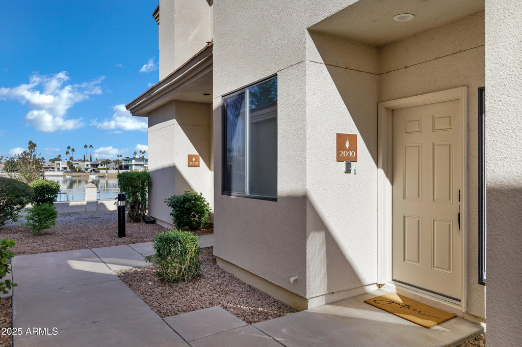 8270 N Hayden Road - Photo 44