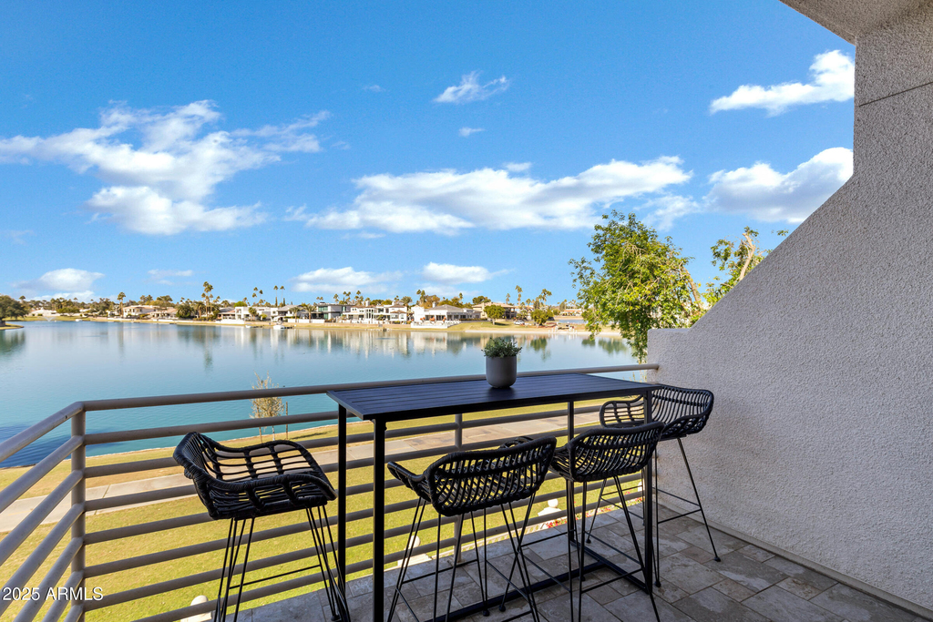 8270 N Hayden Road - Photo 46