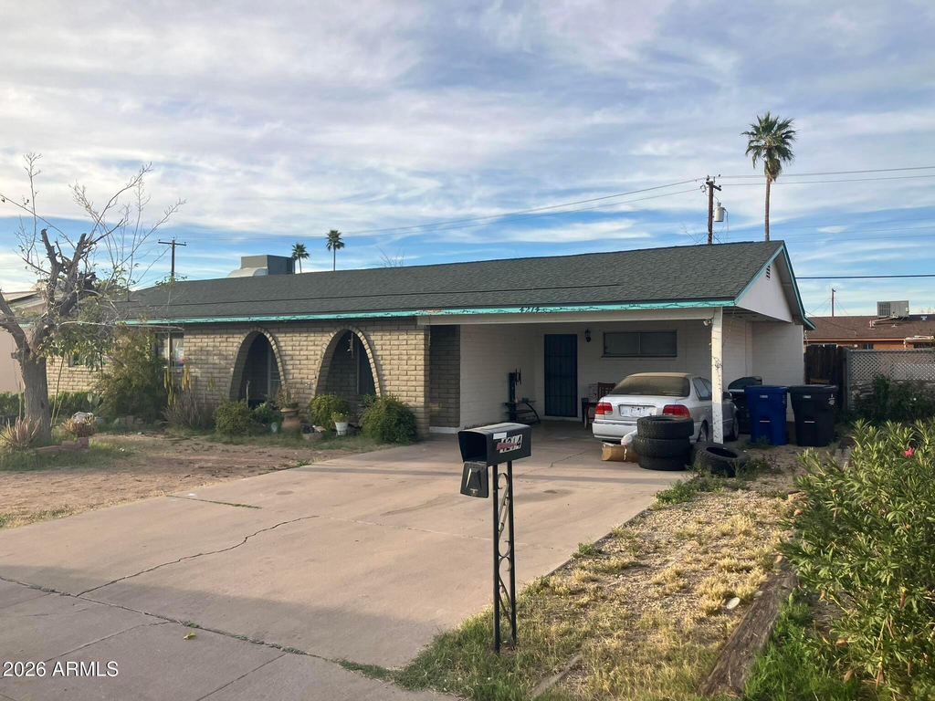 4214 W Lewis Avenue - Photo 1