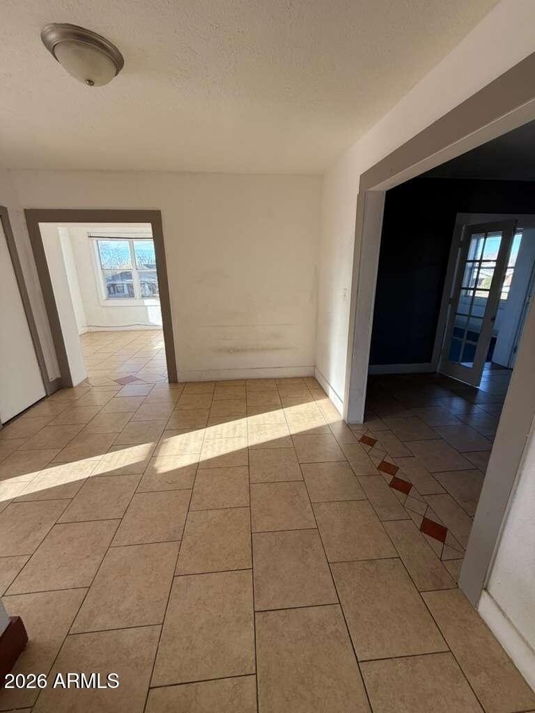1165 E 10th Street - Photo 2