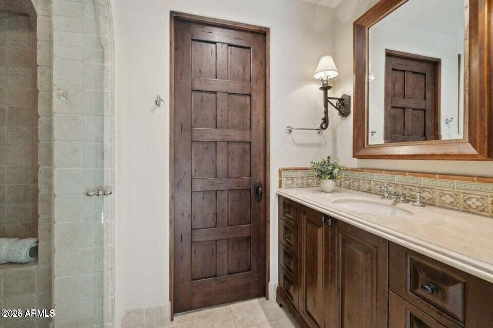 4949 E Lincoln Drive - Photo 17