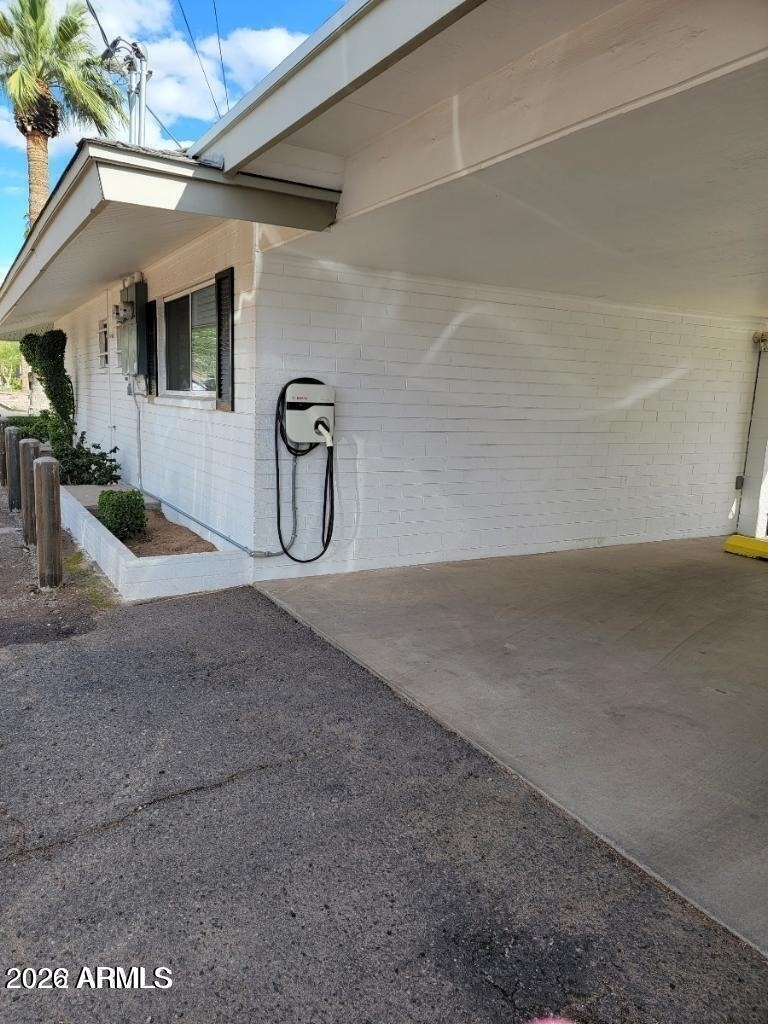 4242 N 31st Place - Photo 18