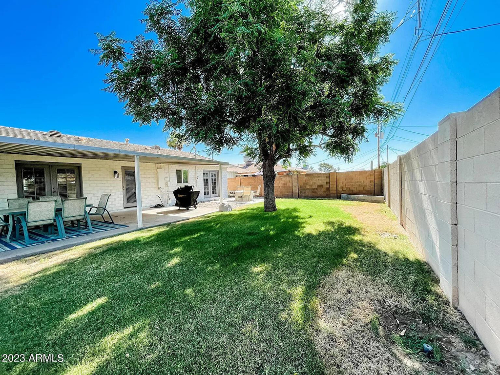 8325 E Heatherbrae Avenue - Photo 14