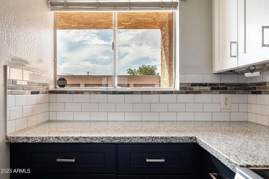 7494 E Earll Drive - Photo 6