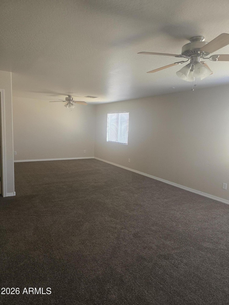 21806 W Cocopah Street - Photo 5
