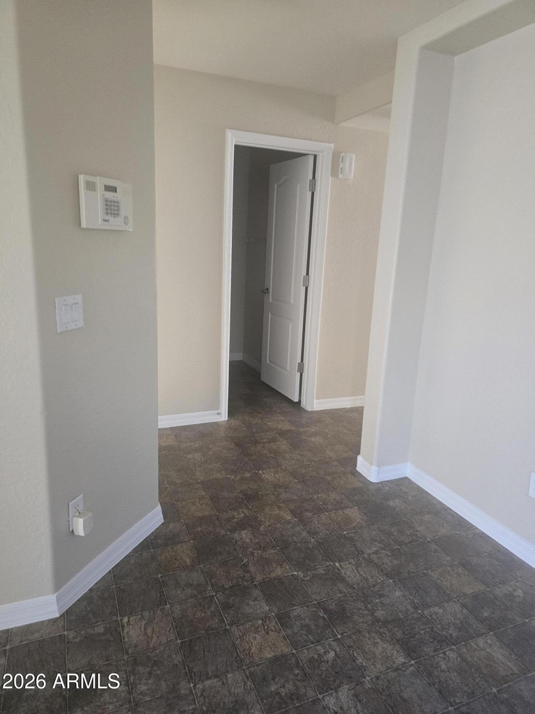 21806 W Cocopah Street - Photo 2