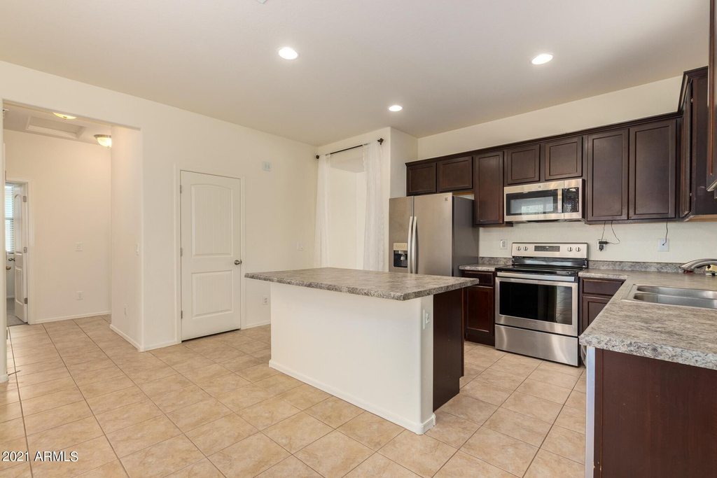 7503 S 12th Avenue - Photo 14