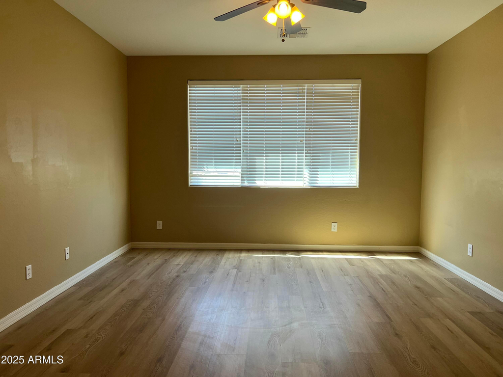 6734 W Blackstone Lane - Photo 17