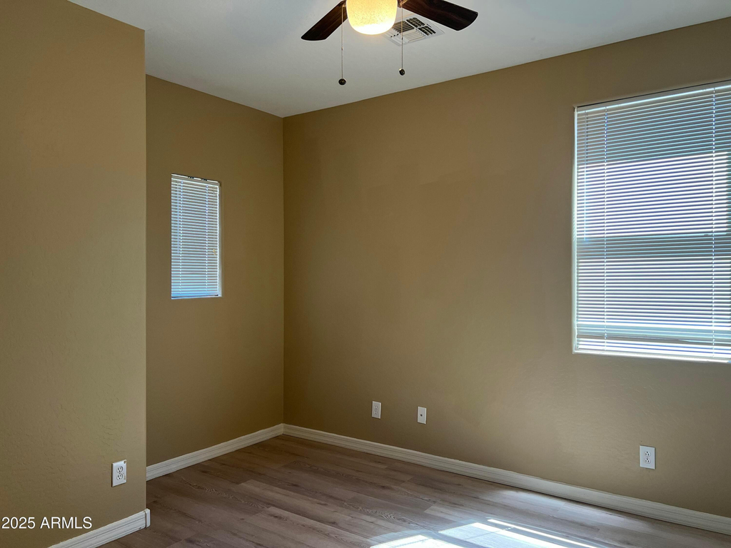 6734 W Blackstone Lane - Photo 28